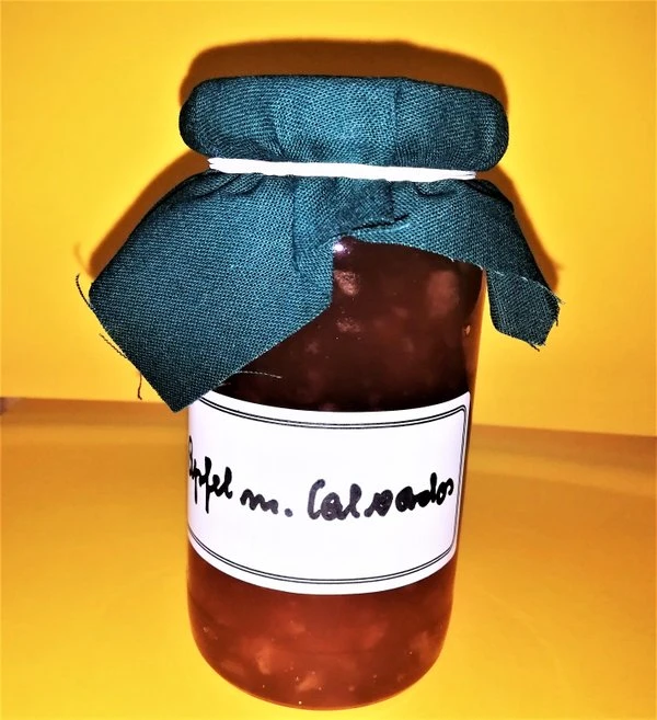Apfel mit Calvados